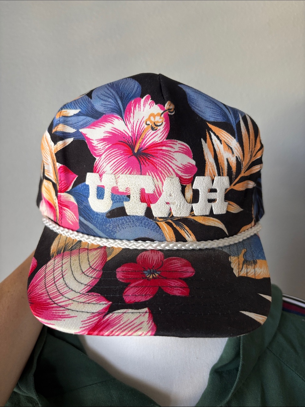 Tropical UTAH Rope-Trim Trucker Hat - Black & Pink
